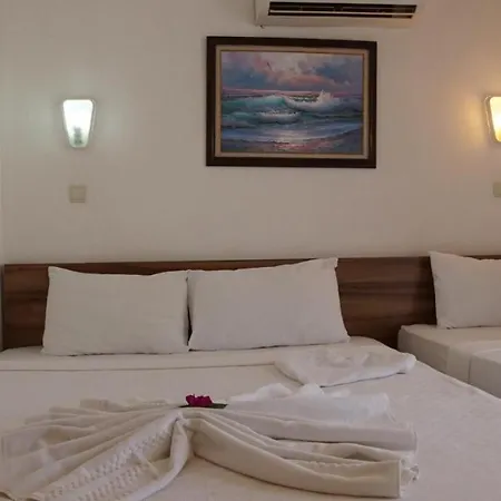 Monna Roza Kemer
