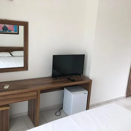 Monna Roza Hotel