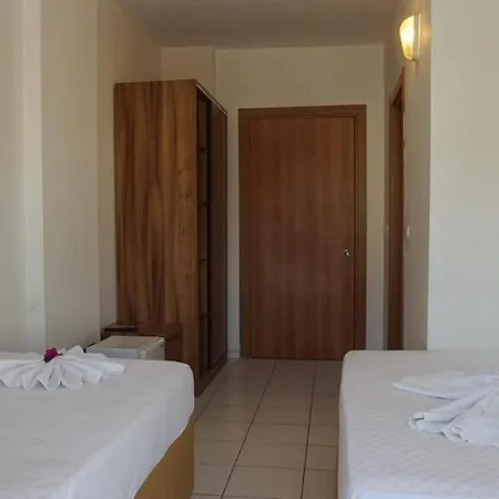 Monna Roza Hotel